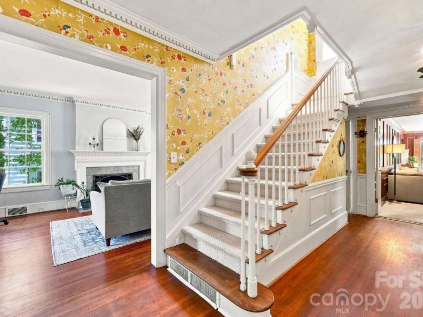70 Edgewood Avenue, Concord, NC 28025.  MLS# CAR4423663, YatesRealty ID 50476. 