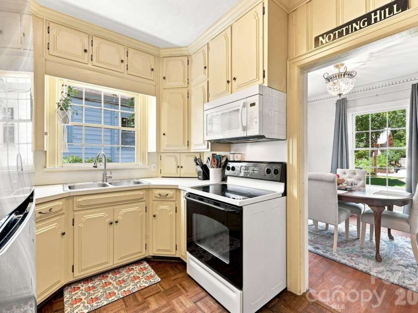 70 Edgewood Avenue, Concord, NC 28025.  MLS# CAR4423663, YatesRealty ID 50476. 