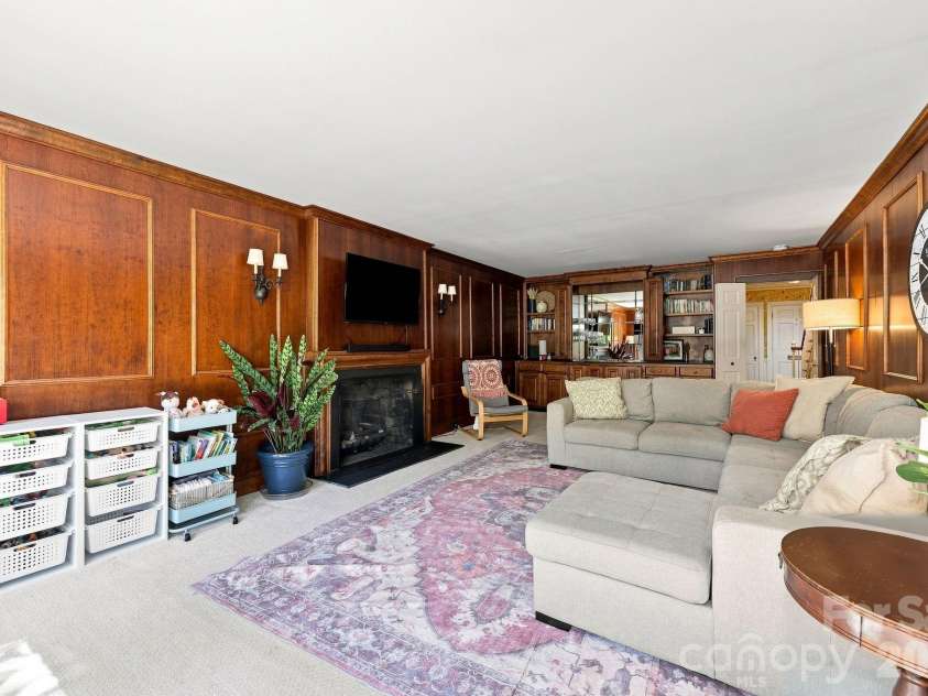 70 Edgewood Avenue, Concord, NC 28025.  MLS# CAR4423663, YatesRealty ID 50476. 