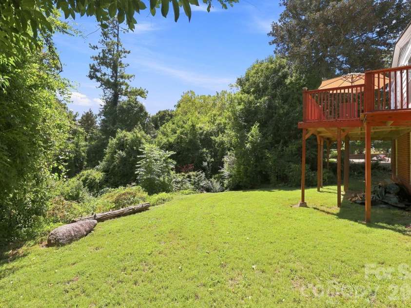 70 Edgewood Avenue, Concord, NC 28025.  MLS# CAR4423663, YatesRealty ID 50476. 