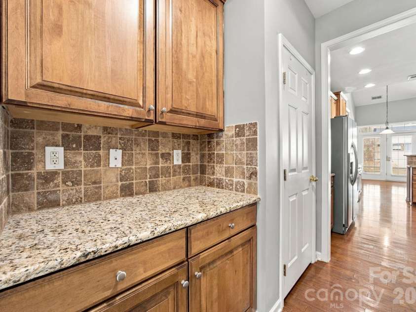 6208 Metter Street, Charlotte, NC 28270.  MLS# CAR4423765, YatesRealty ID 50477. 