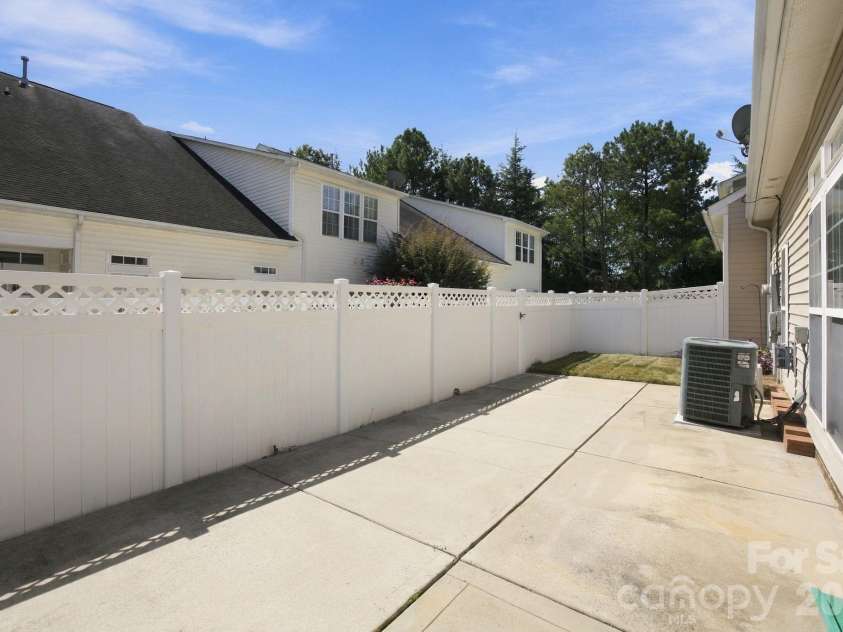 6208 Metter Street, Charlotte, NC 28270.  MLS# CAR4423765, YatesRealty ID 50477. 