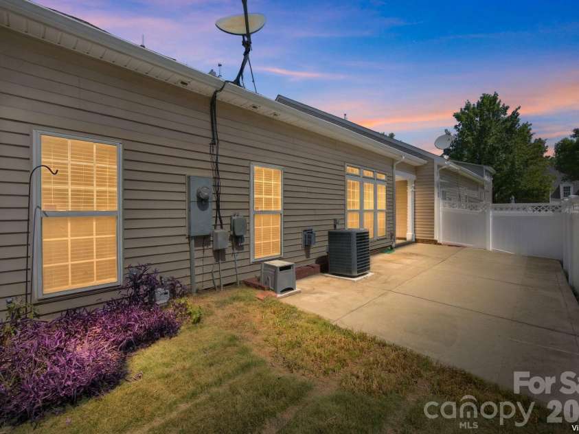 6208 Metter Street, Charlotte, NC 28270.  MLS# CAR4423765, YatesRealty ID 50477. 