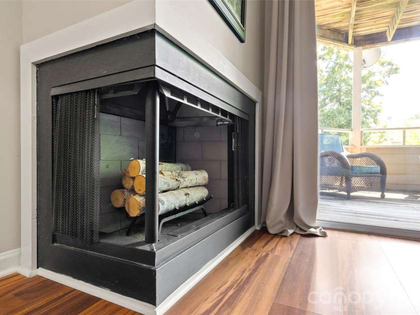 2508 Stradbrook Drive, Charlotte, NC 28210.  MLS# CAR4423800, YatesRealty ID 50478. 