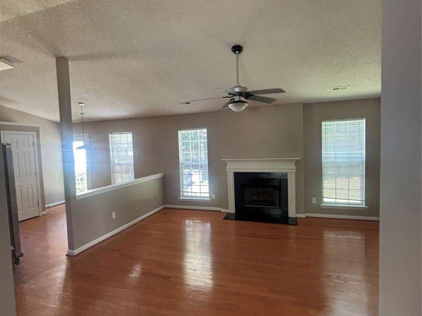 7216 Preakness Stakes Lane, Charlotte, NC 28215.  MLS# CAR4398918, YatesRealty ID 50479. 