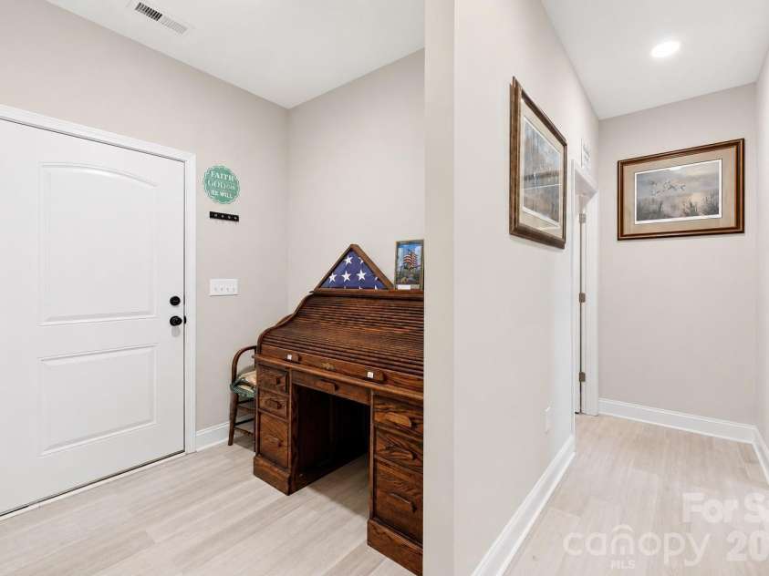 140 Smoke Lane, Salisbury, NC 28147.  MLS# CAR4404075, YatesRealty ID 5048. 