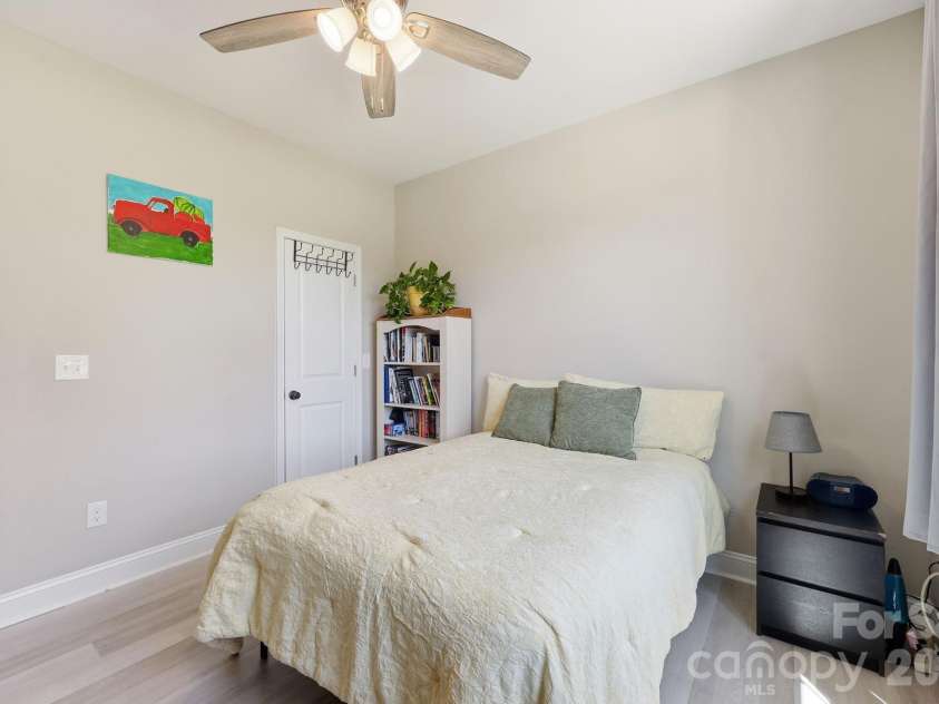 140 Smoke Lane, Salisbury, NC 28147.  MLS# CAR4404075, YatesRealty ID 5048. 