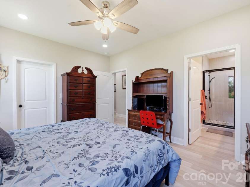 140 Smoke Lane, Salisbury, NC 28147.  MLS# CAR4404075, YatesRealty ID 5048. 