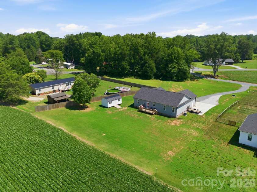 140 Smoke Lane, Salisbury, NC 28147.  MLS# CAR4404075, YatesRealty ID 5048. 