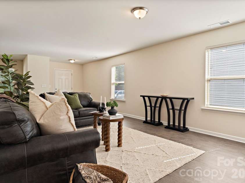 206 Notable Lane, Rock Hill, SC 29732.  MLS# CAR4417921, YatesRealty ID 50480. 