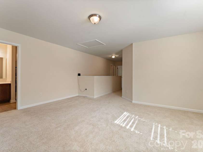 206 Notable Lane, Rock Hill, SC 29732.  MLS# CAR4417921, YatesRealty ID 50480. 
