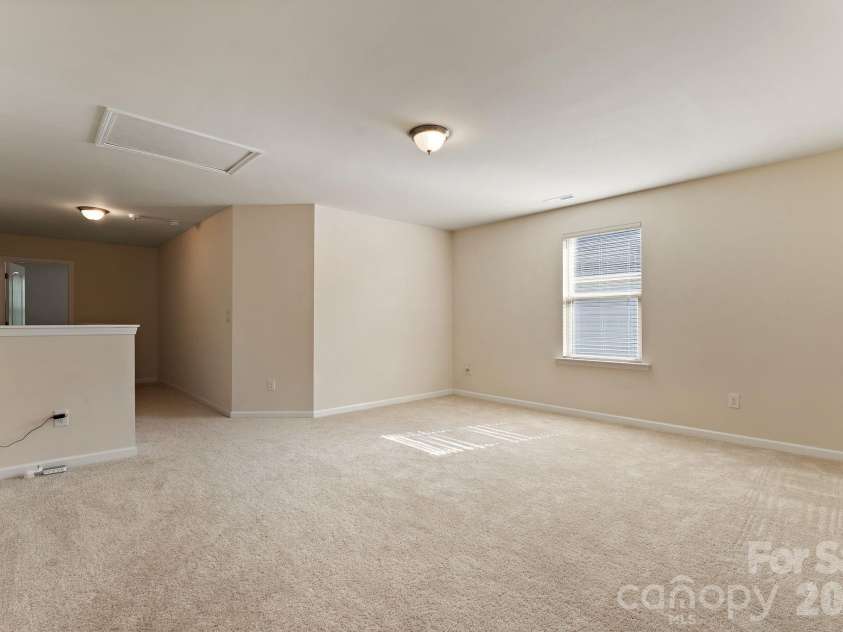206 Notable Lane, Rock Hill, SC 29732.  MLS# CAR4417921, YatesRealty ID 50480. LOFT
