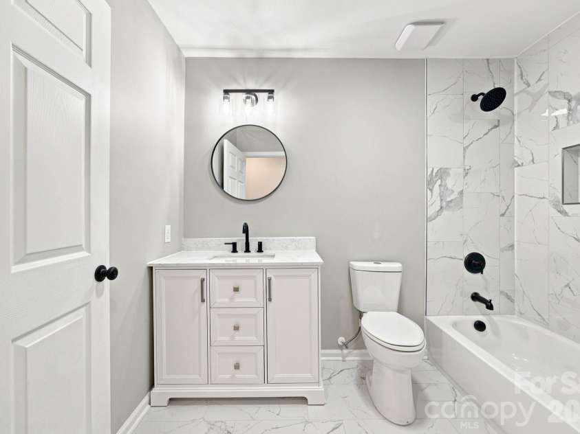 255 Lyerly Drive, Salisbury, NC 28146.  MLS# CAR4423692, YatesRealty ID 50481. Second Bathroom