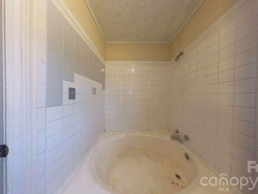 32891 Nc 49 Highway, New London, NC 28127.  MLS# CAR4424090, YatesRealty ID 50484. 