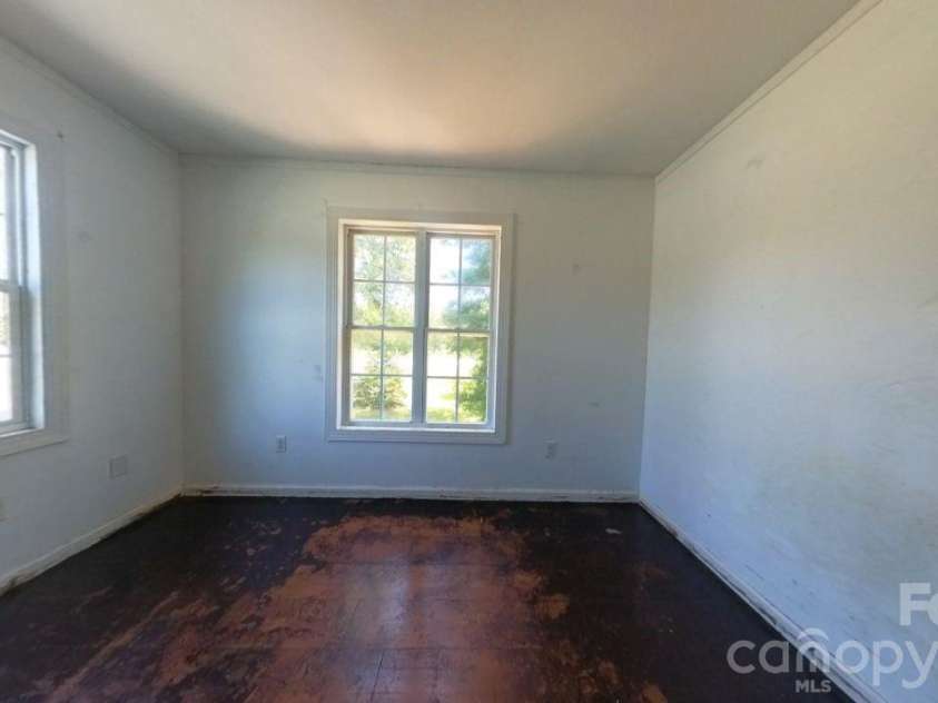 32891 Nc 49 Highway, New London, NC 28127.  MLS# CAR4424090, YatesRealty ID 50484. 