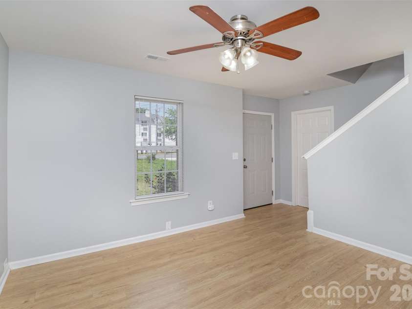 4206 Wilson Lane, Charlotte, NC 28206.  MLS# CAR4424094, YatesRealty ID 50488. 
