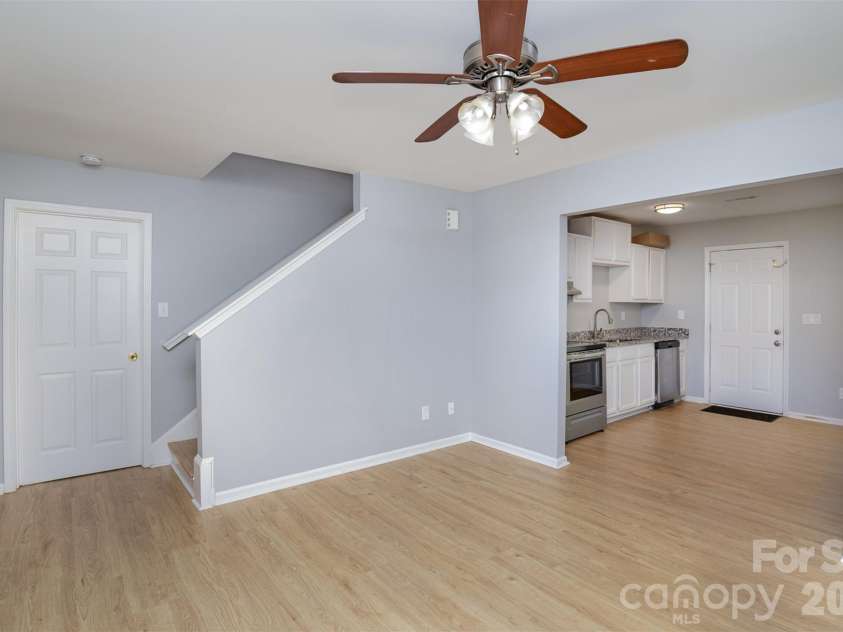 4206 Wilson Lane, Charlotte, NC 28206.  MLS# CAR4424094, YatesRealty ID 50488. 