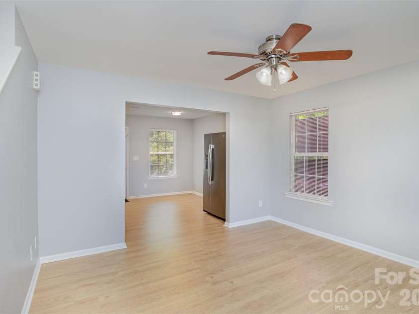 4206 Wilson Lane, Charlotte, NC 28206.  MLS# CAR4424094, YatesRealty ID 50488. 