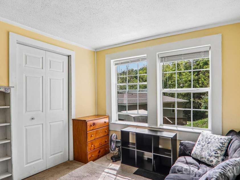 418 Sharptown Road, Canton, NC 28716.  MLS# CAR4421203, YatesRealty ID 50489. 