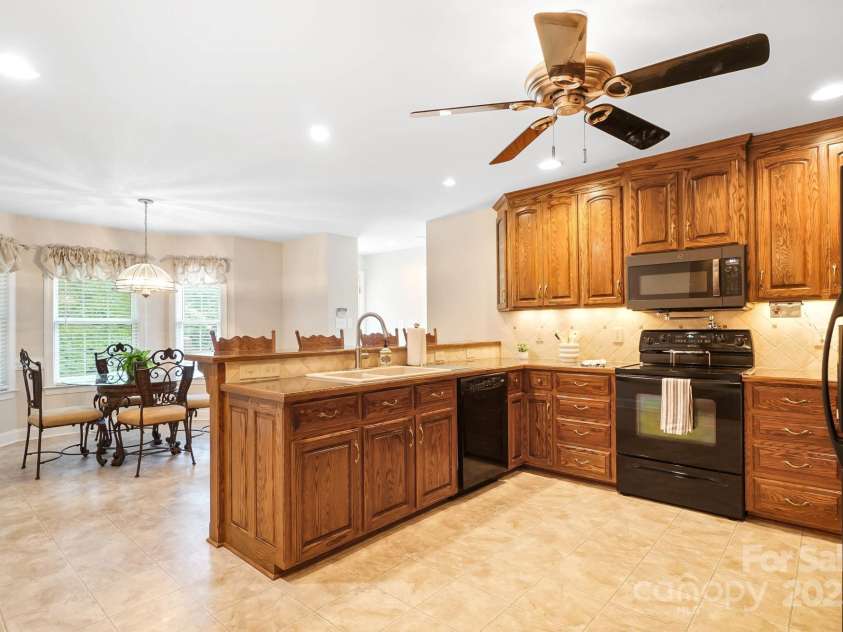 803 Freeman Road, Concord, NC 28025.  MLS# CAR4260320, YatesRealty ID 5049. 
