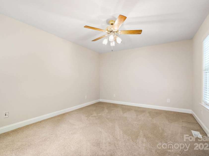 803 Freeman Road, Concord, NC 28025.  MLS# CAR4260320, YatesRealty ID 5049. 