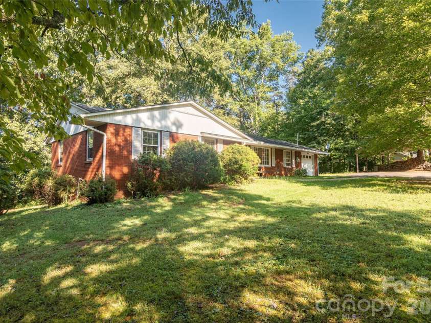 235 Landis Road, Marion, NC 28752.  MLS# CAR4423197, YatesRealty ID 50491. 