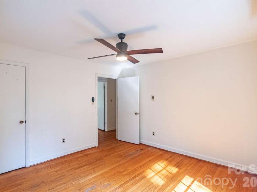 235 Landis Road, Marion, NC 28752.  MLS# CAR4423197, YatesRealty ID 50491. 