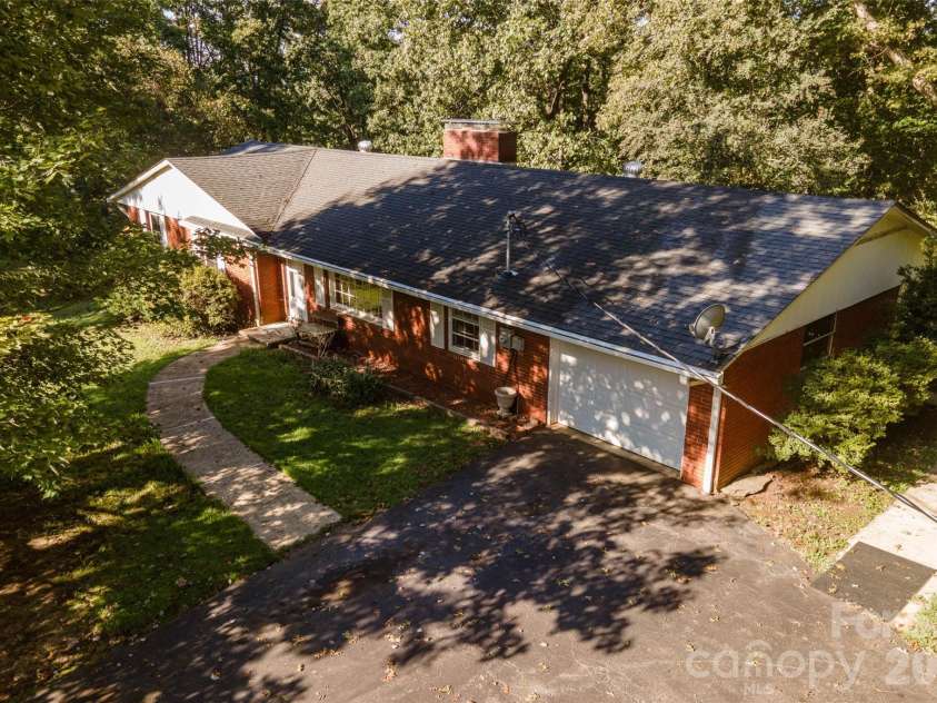 235 Landis Road, Marion, NC 28752.  MLS# CAR4423197, YatesRealty ID 50491. 