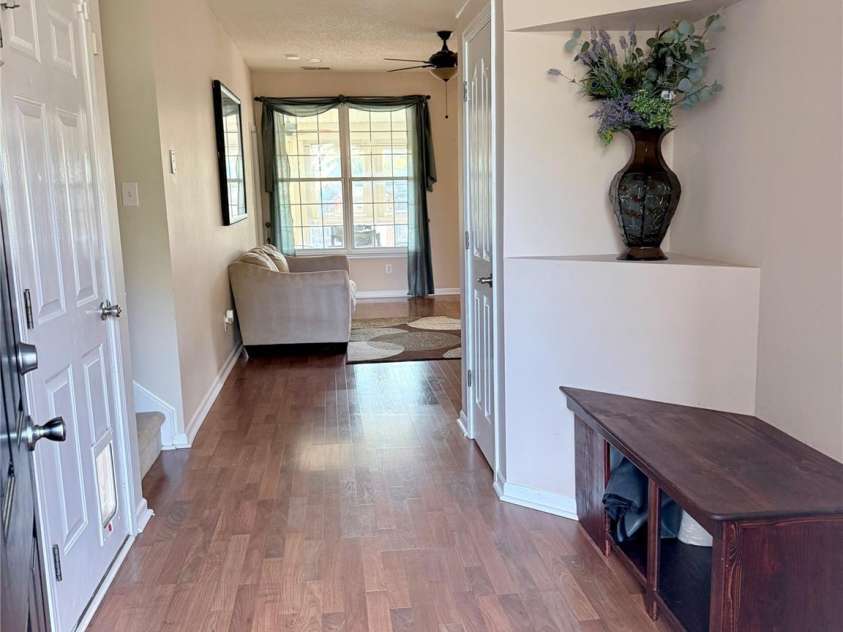 10323 Green Hedge Avenue, Charlotte, NC 28269.  MLS# CAR4419827, YatesRealty ID 50494. 