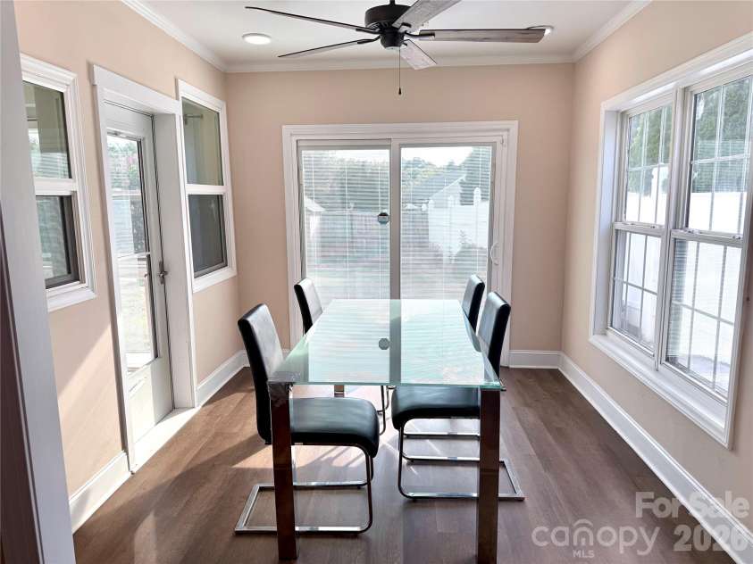 10323 Green Hedge Avenue, Charlotte, NC 28269.  MLS# CAR4419827, YatesRealty ID 50494. 