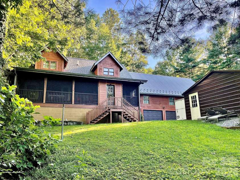 153 Montgomery Place Lane, Zirconia, NC 28790.  MLS# CAR4423875, YatesRealty ID 50495. 