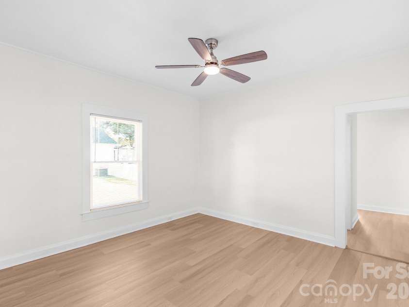 204 Pleasant Street, Belmont, NC 28012.  MLS# CAR4423492, YatesRealty ID 50496. 