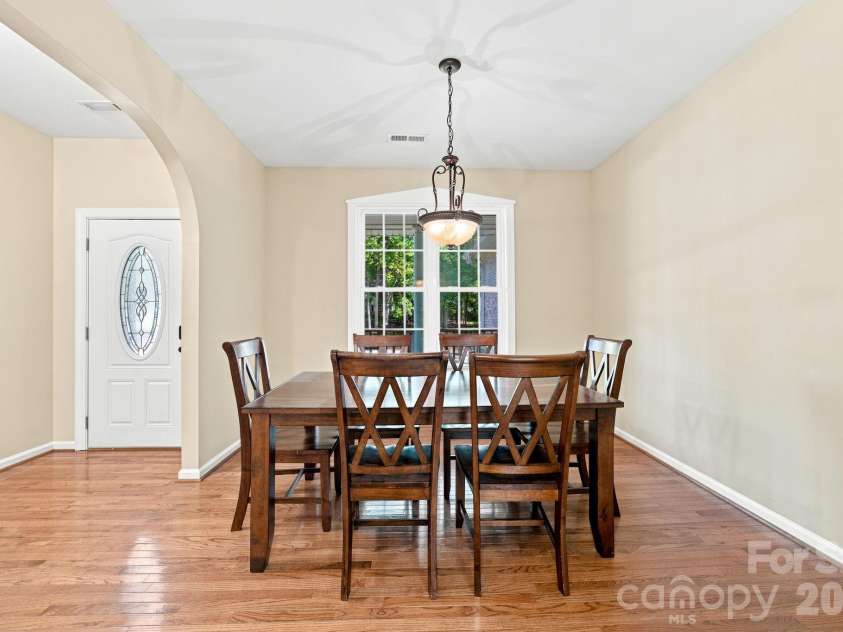 421 De Lara Circle, Salisbury, NC 28146.  MLS# CAR4411732, YatesRealty ID 50497. 