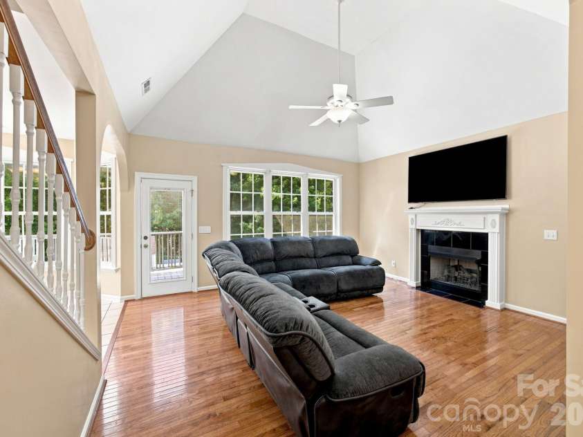 421 De Lara Circle, Salisbury, NC 28146.  MLS# CAR4411732, YatesRealty ID 50497. 