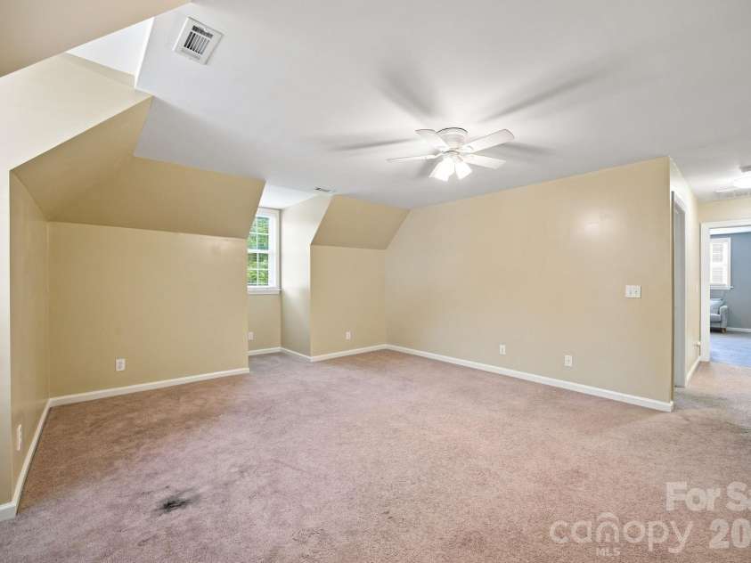 421 De Lara Circle, Salisbury, NC 28146.  MLS# CAR4411732, YatesRealty ID 50497. 