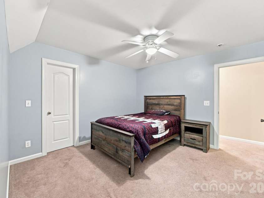 421 De Lara Circle, Salisbury, NC 28146.  MLS# CAR4411732, YatesRealty ID 50497. 