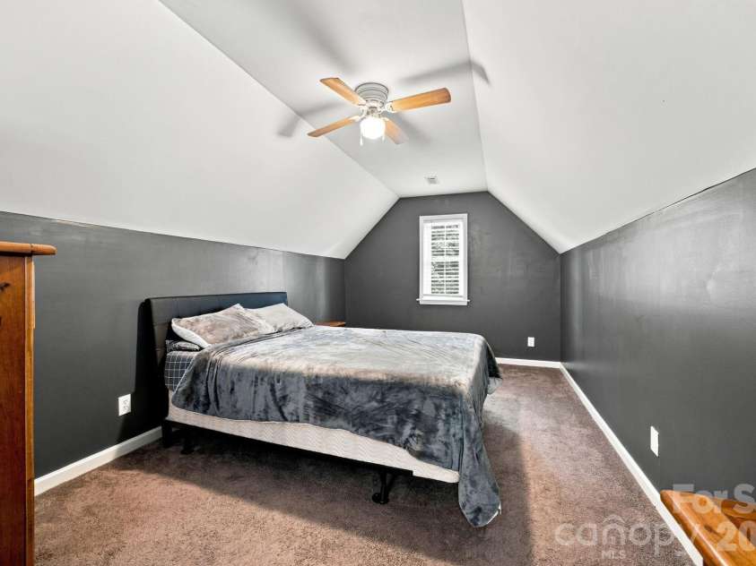 421 De Lara Circle, Salisbury, NC 28146.  MLS# CAR4411732, YatesRealty ID 50497. 