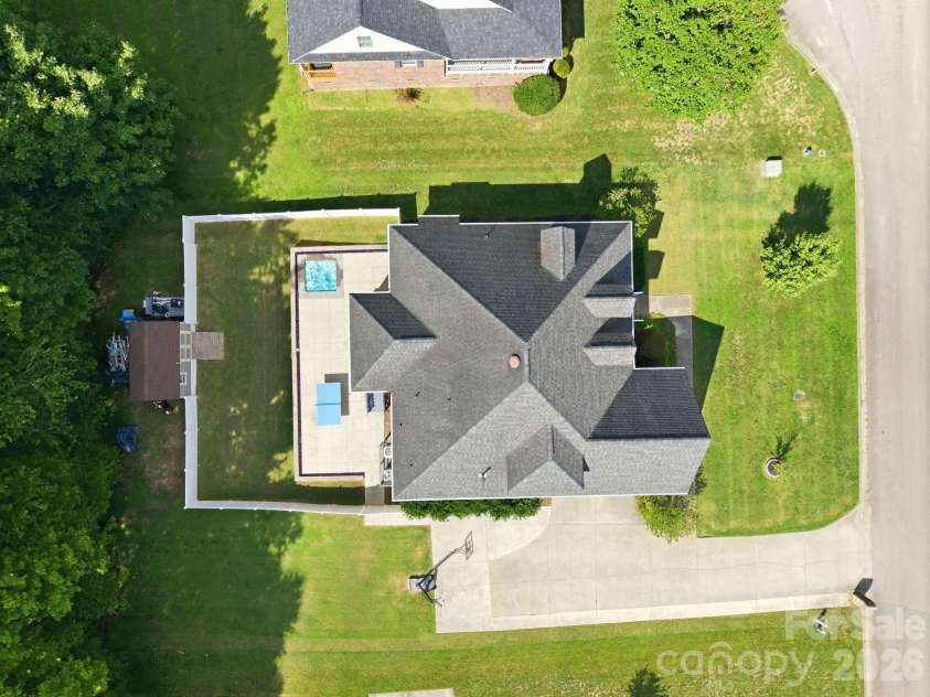 421 De Lara Circle, Salisbury, NC 28146.  MLS# CAR4411732, YatesRealty ID 50497. 