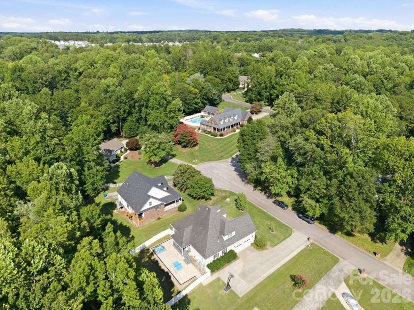 421 De Lara Circle, Salisbury, NC 28146.  MLS# CAR4411732, YatesRealty ID 50497. 