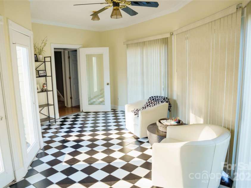 2111 Windermere Lane, Shelby, NC 28150.  MLS# CAR4193162, YatesRealty ID 505. 