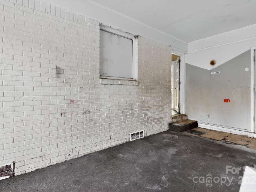 3116 Truman Street, Columbia, SC 29204.  MLS# CAR4320853, YatesRealty ID 505. 