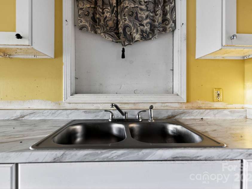 3116 Truman Street, Columbia, SC 29204.  MLS# CAR4320853, YatesRealty ID 505. 