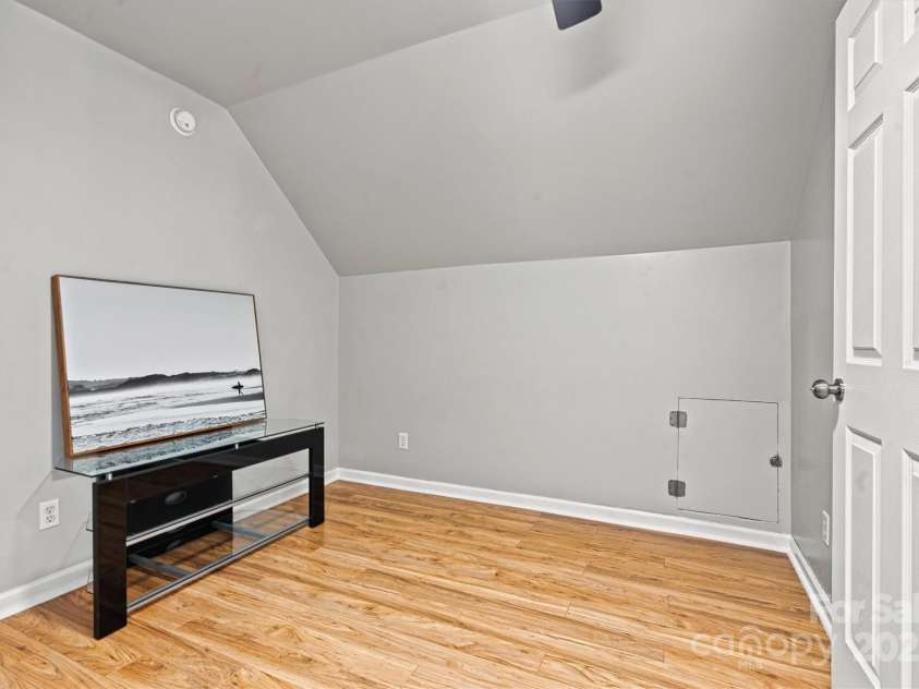 116 Diamond Head Drive, Mooresville, NC 28117.  MLS# CAR4208538, YatesRealty ID 5050. Bedroom in Second Living Quarters Above Detached Garage