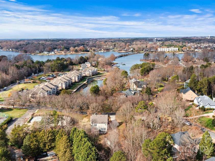 116 Diamond Head Drive, Mooresville, NC 28117.  MLS# CAR4208538, YatesRealty ID 5050. Comes with a Deeded Boat Slip