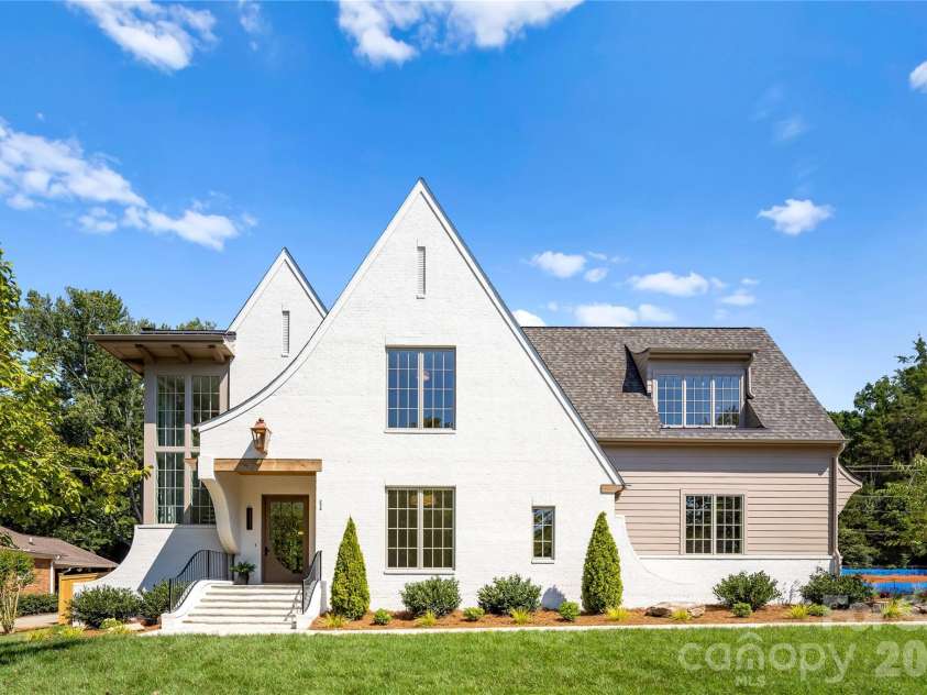 236 Wingrave Drive, Charlotte, NC 28270.  MLS# CAR4422775, YatesRealty ID 50500. 