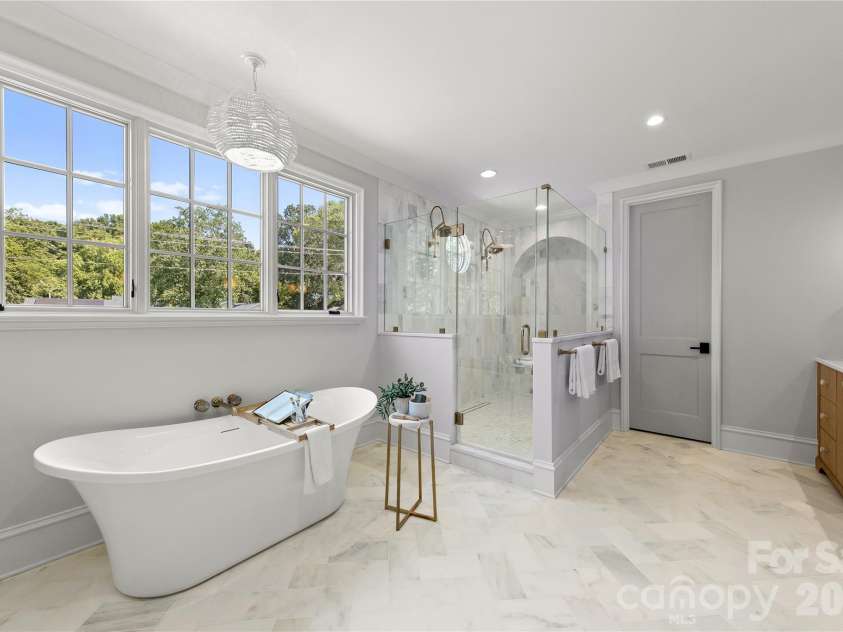 236 Wingrave Drive, Charlotte, NC 28270.  MLS# CAR4422775, YatesRealty ID 50500. 