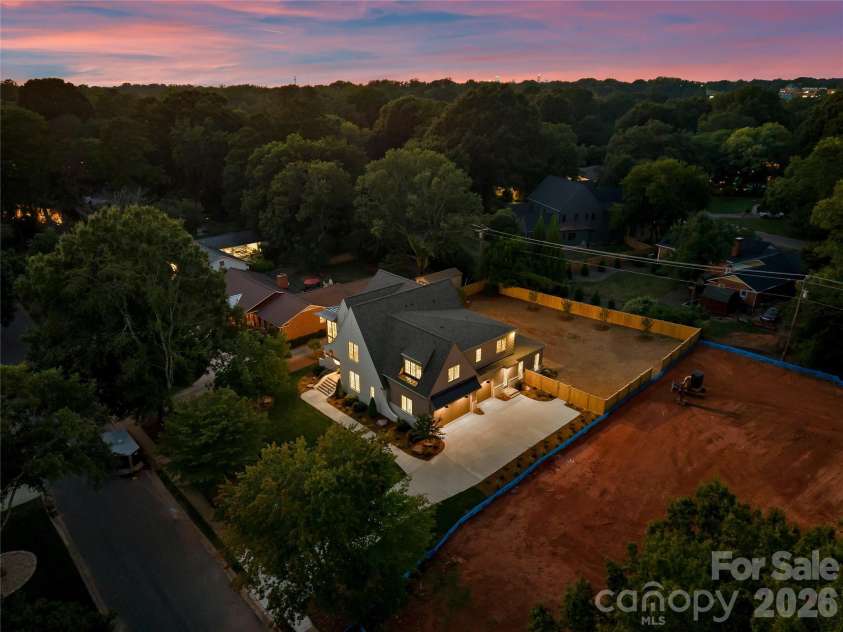 236 Wingrave Drive, Charlotte, NC 28270.  MLS# CAR4422775, YatesRealty ID 50500. 