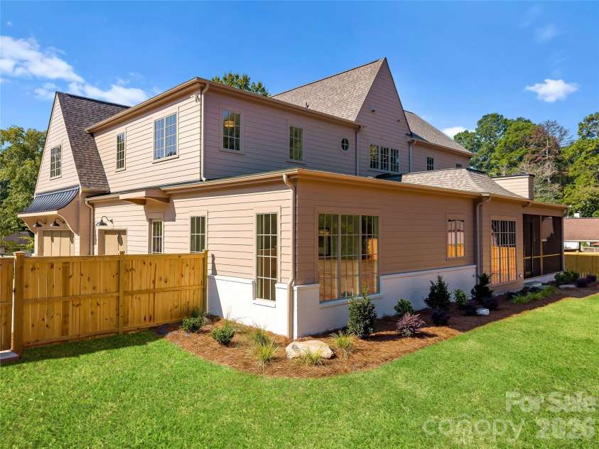 236 Wingrave Drive, Charlotte, NC 28270.  MLS# CAR4422775, YatesRealty ID 50500. 