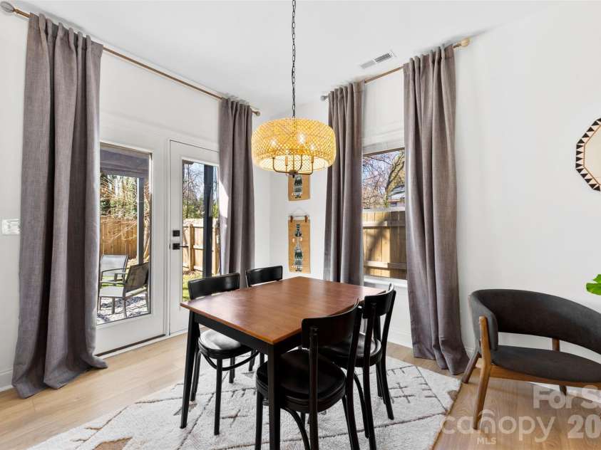 4114 Rutgers Avenue, Charlotte, NC 28206.  MLS# CAR4423213, YatesRealty ID 50502. 