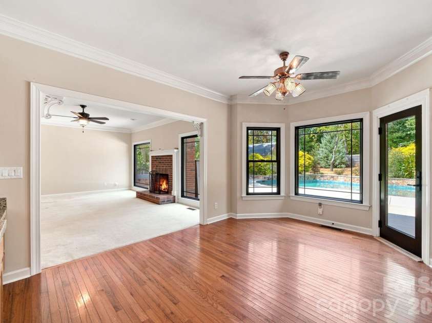 6821 Hollow Oak Drive, Mint Hill, NC 28227.  MLS# CAR4423362, YatesRealty ID 50505. 